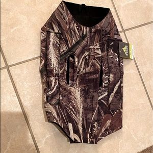 Track & Tail dog neoprene camo vest